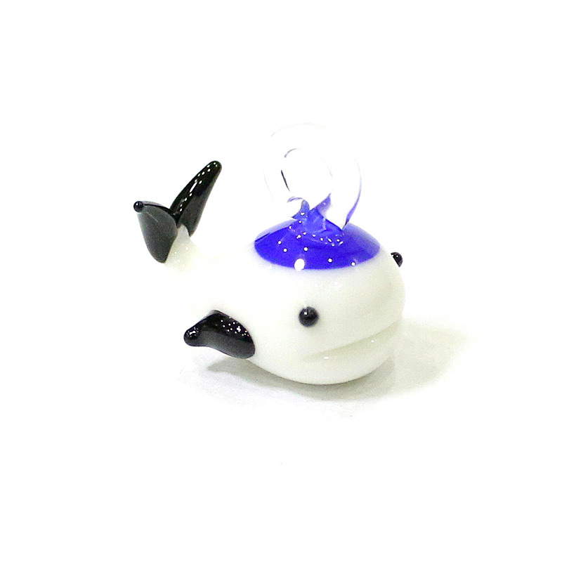 ミニガラス製クジラペンダント かわいい海洋動物チャーム DI - Marine Aquarium Japan のレビューと価格