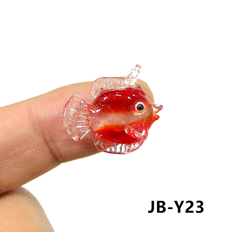 カラフルなミニの熱帯魚ガラス2点が魅力的な海洋動物のペンダン - Marine Aquarium Japan のレビューと価格