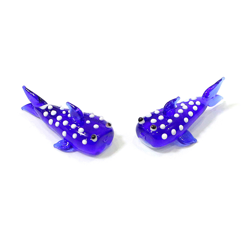 ミニチュアガラス製サメの置物、かわいい海洋動物の像、家のテー - Marine Aquarium Japan のレビューと価格
